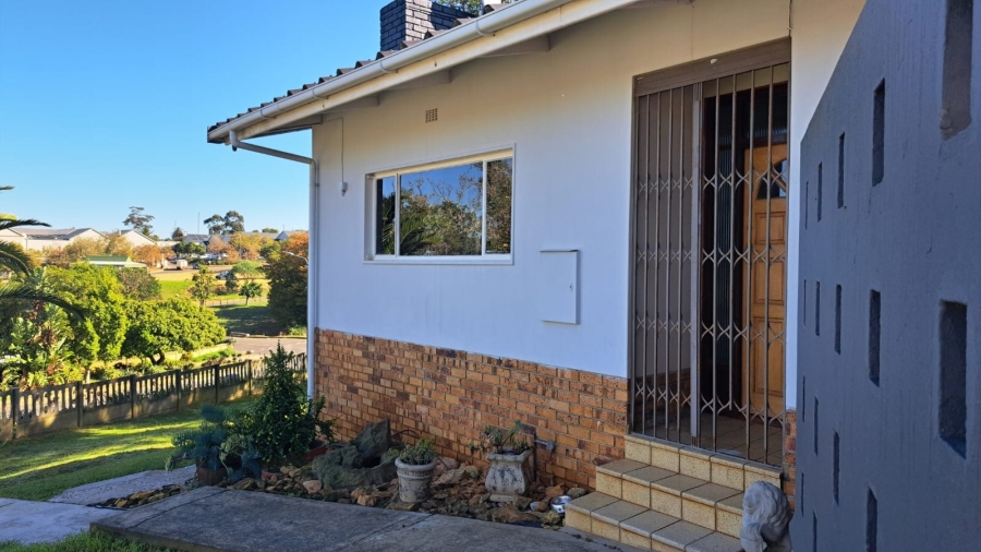 3 Bedroom Property for Sale in Caledon Western Cape